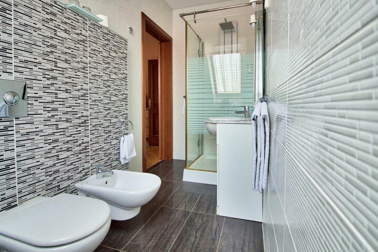 Palazzo Wellness Villa Eger Exterior photo